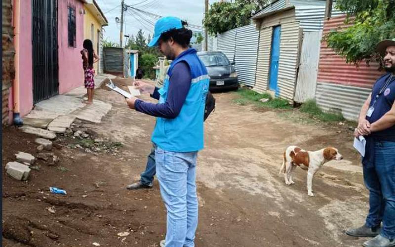 Evalúan terrenos para prevenir riesgos a familias de Carmen del Monte