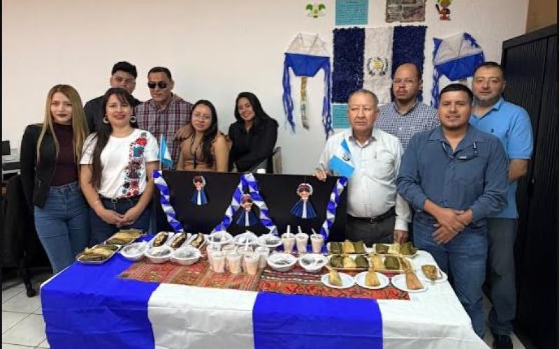 FOPAVI conmemora 205 años de independencia con altares cívicos
