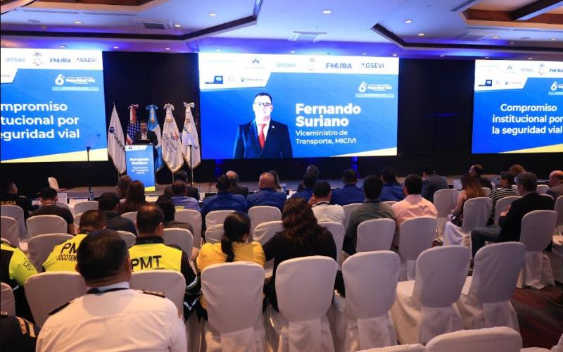 Guatemala suma esfuerzos por una movilidad más segura en Congreso de Seguridad Vial