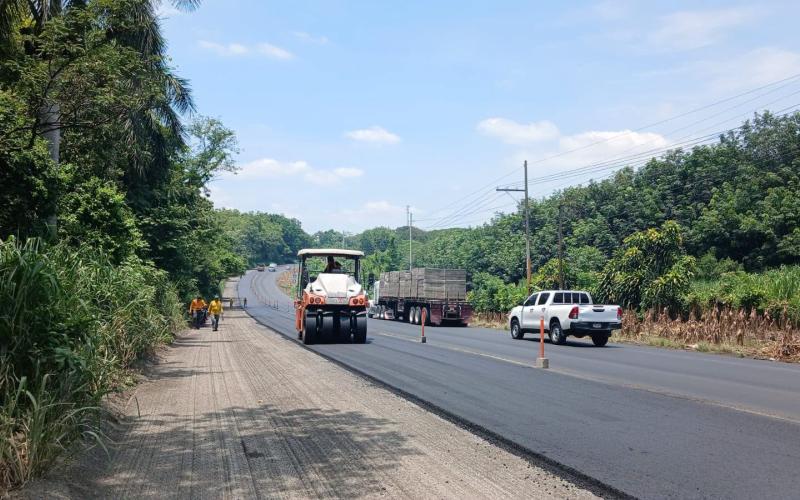 Trabajos de recuperación vial avanzan en la CA-02 Occidente