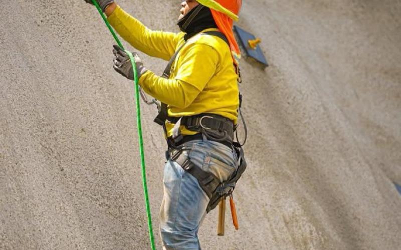 Estabilización de la montaña brinda más seguridad en Cuesta Villalobos