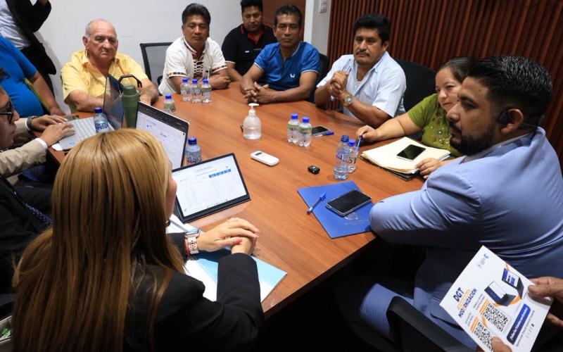 Transportistas de Retalhuleu encuentran respuesta a sus solicitudes