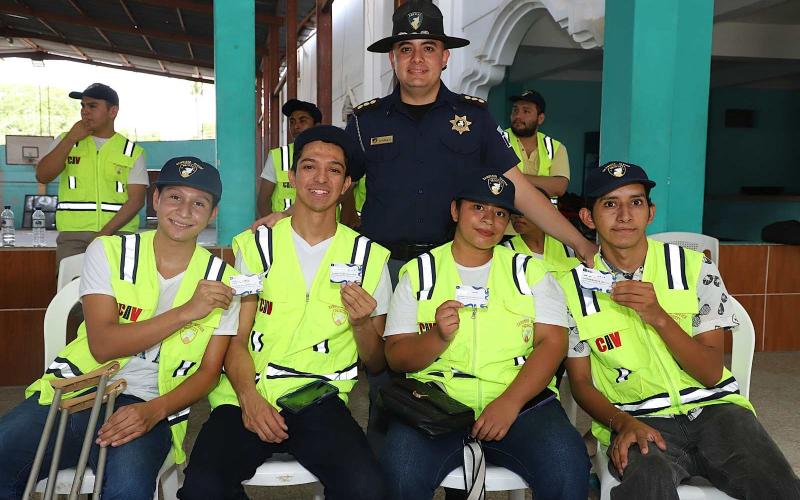 501 servidores cívicos multiplican mensajes de prevención vial en Guatemala