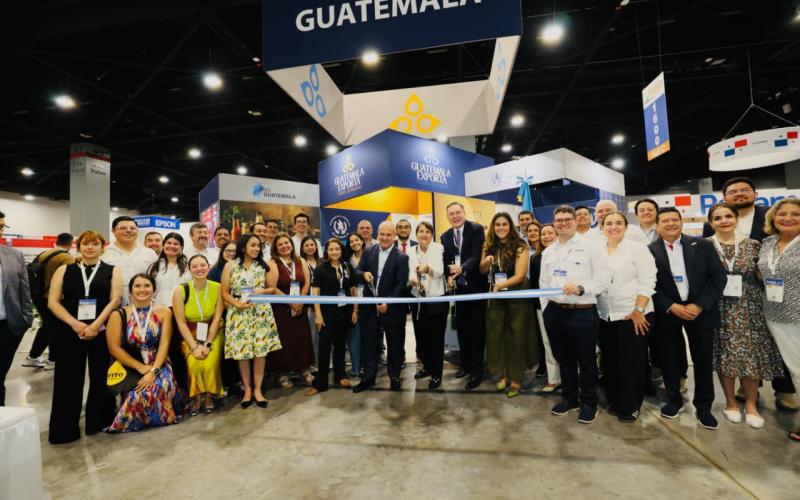 Con 15 empresas de alimentos y bebidas Guatemala participa en feria internacional