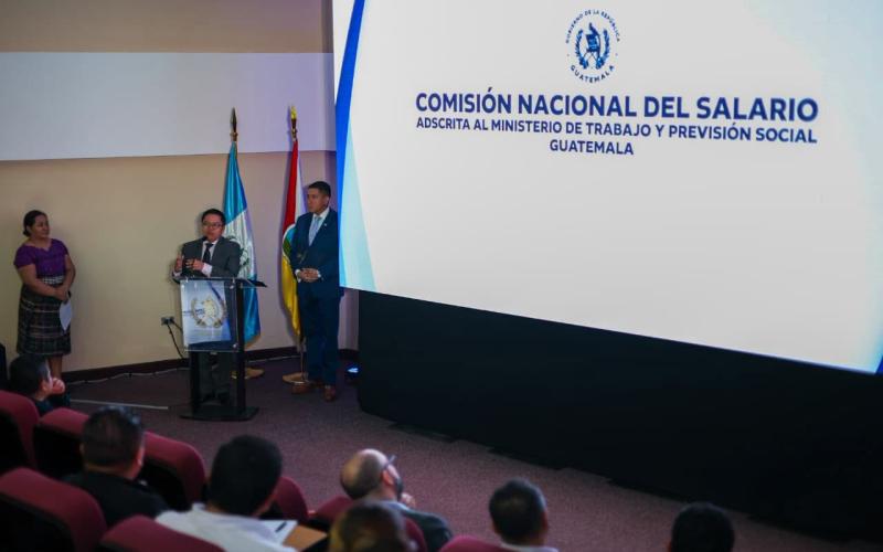 Comisión Nacional del Salario realiza seminario