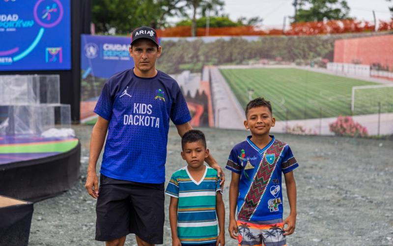 El sueño de Neymar y los niños de Izabal comienza en la Ciudad Deportiva en Los Amates