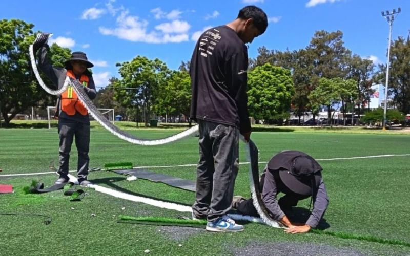 Espacios deportivos reciben trabajos de mantenimiento y recuperación. 