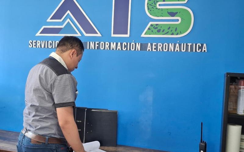 AIS aeropuerto Mundo Maya