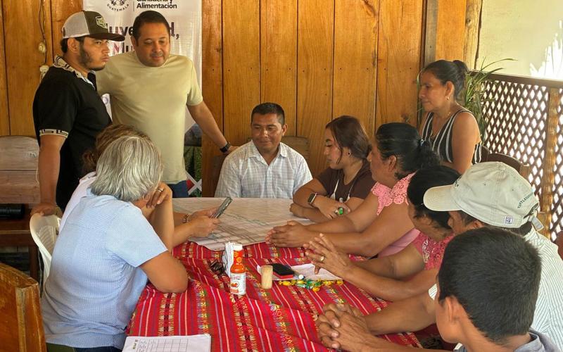 Capacitan a productores de Petén en el Modelo de Empoderamiento Comercial 