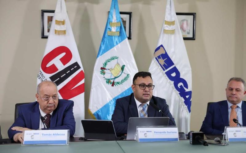Guatemala prepara una nueva organización de sus rutas aéreas 