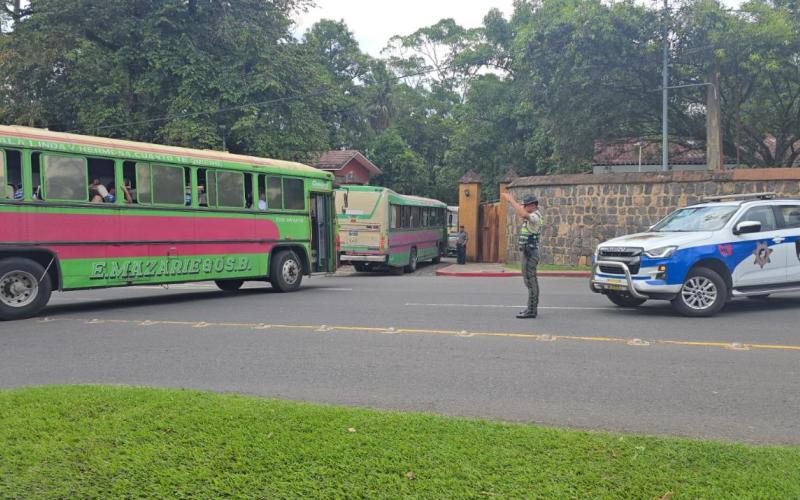 Brigadas apoyan en la movilidad segura de deportistas de los Juegos Codicader