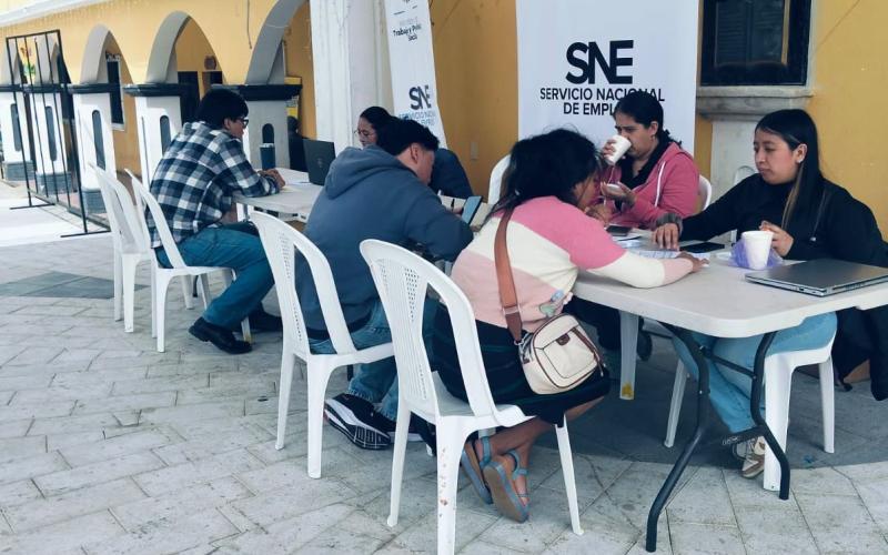 Mintrab realiza Kioscos de Empleo departamentales