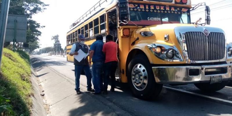 Buscan mejorar servicio de transporte a usuarios