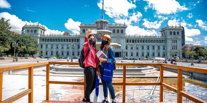Turistas en la ciudad de Guatemala