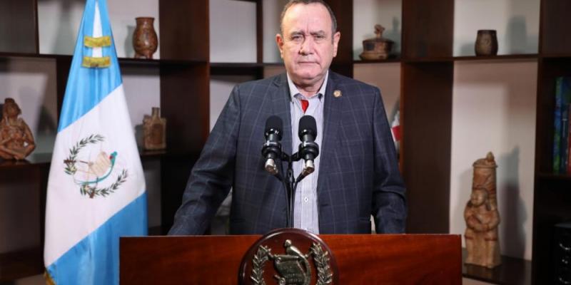Presidente Alejandro Giammattei