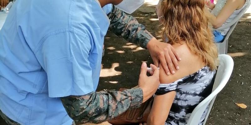 Vacunación en Escuintla