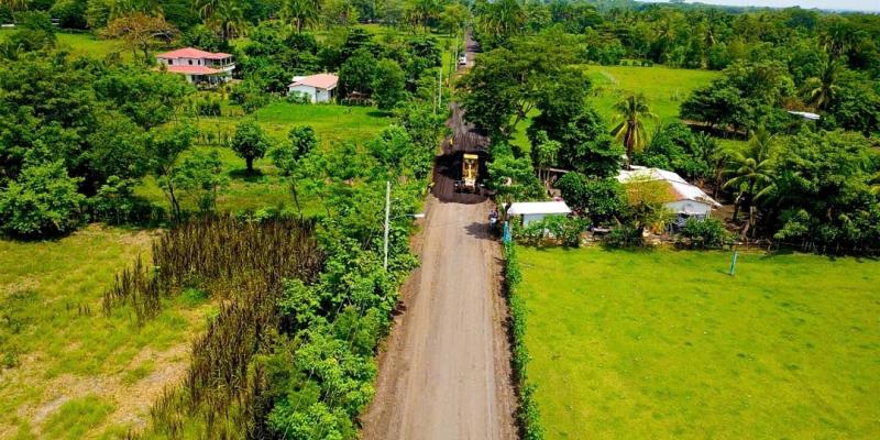 COVIAL mantiene trabajos constantes en rutas de terracería 