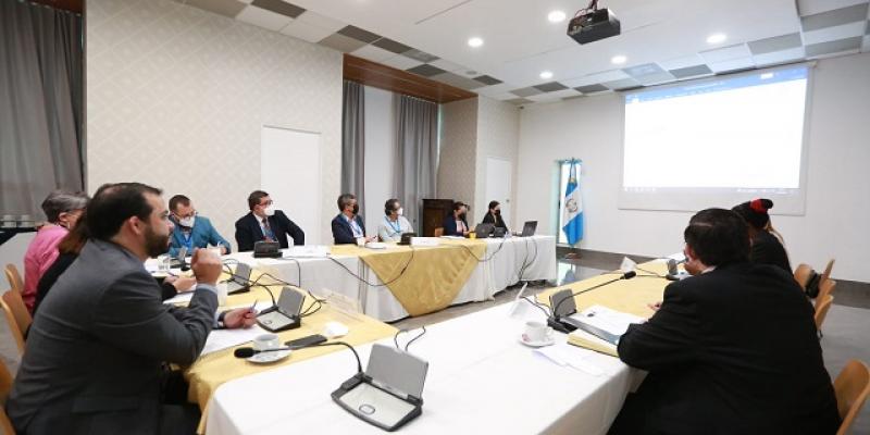 Reunión de Mesa en Materia Migratoria y de Refugio, en el Minex
