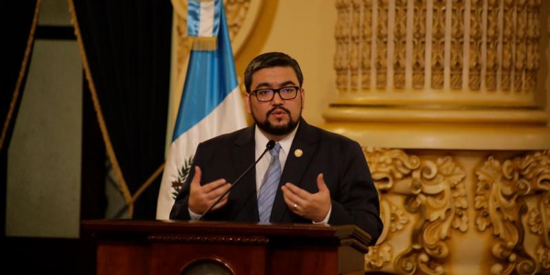 Alberto Pimentel Mata, Ministro de Energía y Minas.