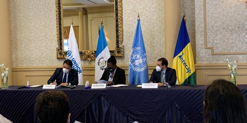 Firma de Carta de Entendimiento entre Intecap y Acnur.