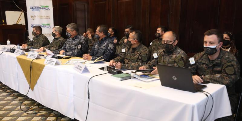 MDN expone ante Comisión de Finanzas del Congreso, proyecto de presupuesto 2022