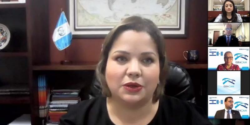 Vicecanciller Shirley Aguilar