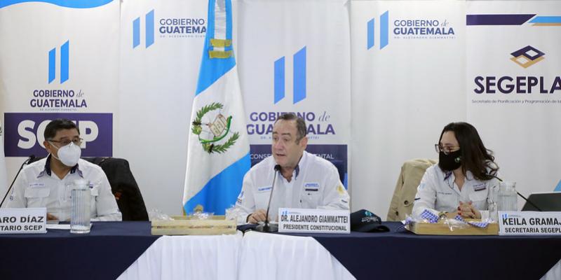 gira presidencial izabal