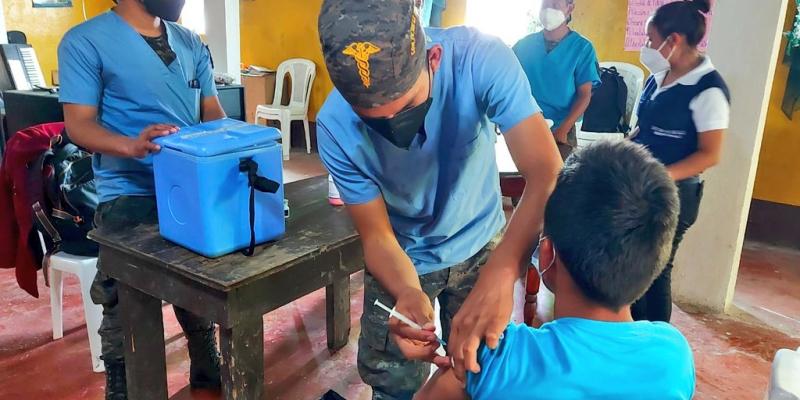 La Unidad Móvil de Vacunación, continúa desplazándose en zonas remotas de Huehuetenango