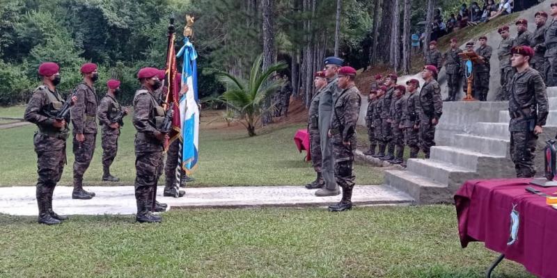 Ceremonia de clausura del curso de Fuerzas Especiales “Kaibil” para Oficiales