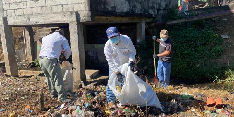 Suchitepéquez hace su parte para erradicar la contaminación