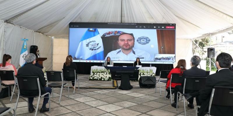 Minex resalta logros económicos y presenta Manual de Diplomacia Comercial
