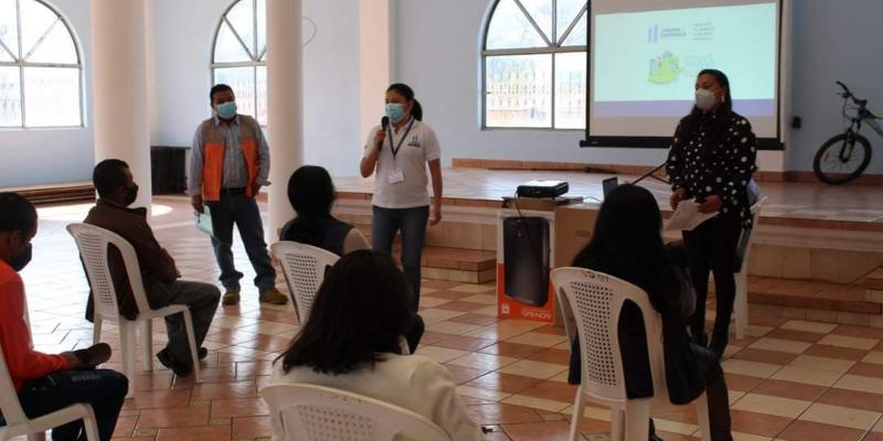 Municipalidades de Sacatepéquez conocen el reglamento 164-2021