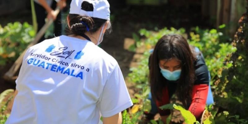 Servidores Cívicos atendieron a más de 100 mil personas en actividades agropecuarias 