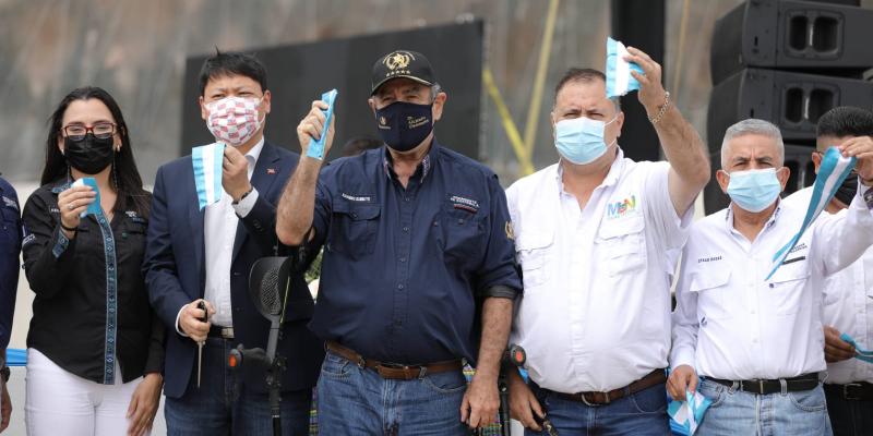 Secretaria de SEGEPLAN, Keila Gramajo participa en la Gira Presidencial 2022 en el Departamento de El Progreso