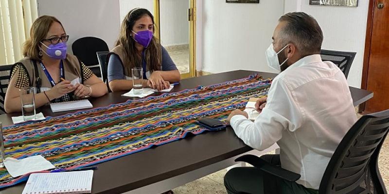 Consulado de Guatemala en Tuxtla Gutiérrez, México, coordina trabajo con organización que asiste a migrantes