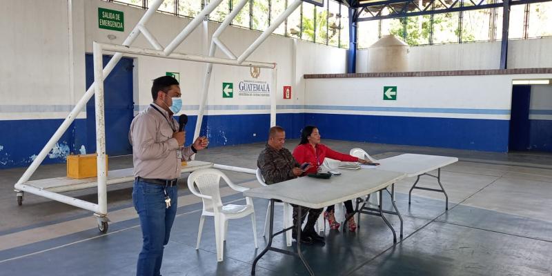 Capacitaciones educativas del MARN benefician a San Marcos