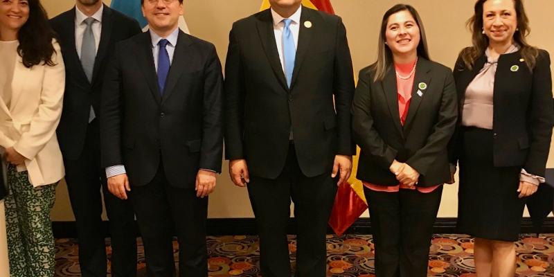 Cancilleres de Guatemala y España se reúnen en el marco de la transmisión de mando presidencial en Costa Rica 