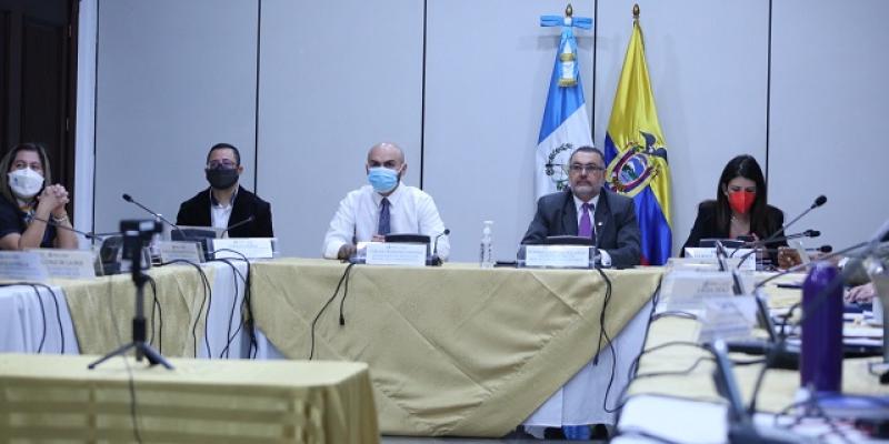 Guatemala y Ecuador comparten experiencias exitosas sobre asuntos migratorios y de refugio