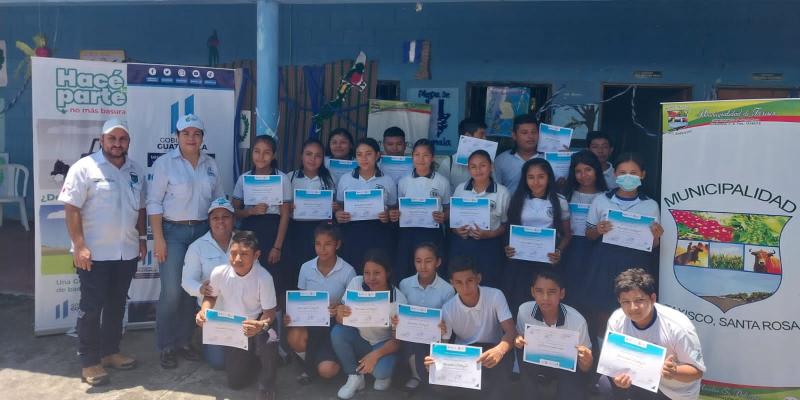 El MARN en Santa Rosa certifica a más Guardianes Ecológicos