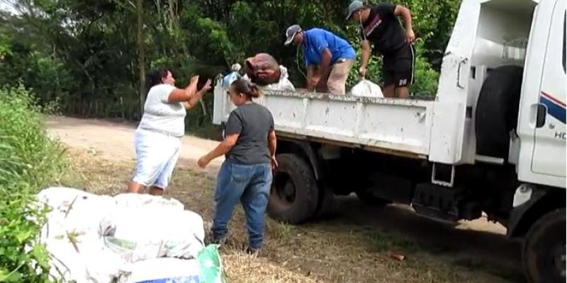 Jornada de limpieza en Cuilapa promueve el saneamiento