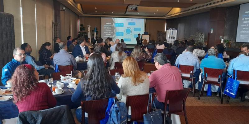 Agremiados de la Cámara de Administración Inmobiliaria son capacitados sobre el Reglamento 164-2021