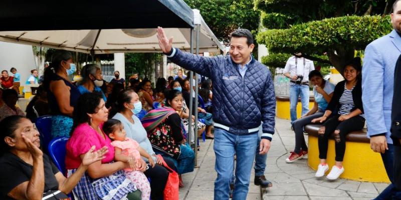 Ministro de Desarrollo Social asume funciones