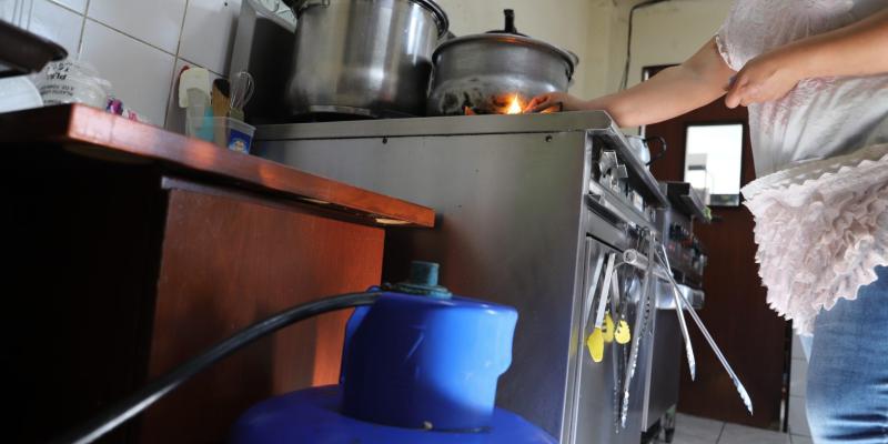 Se amplía por dos meses el apoyo social temporal para consumidores de gas propano