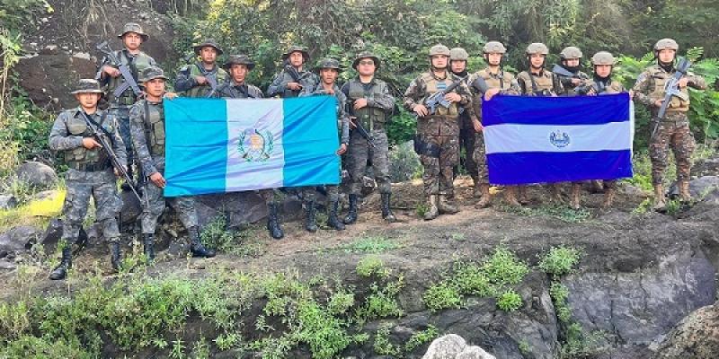 Ejército de Guatemala realizó patrullaje de contacto con las Fuerzas Armadas de El Salvador.