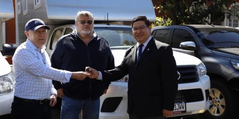 MARN recibe dos laboratorios móviles para fortalecer el trabajo de monitoreo de la calidad del agua