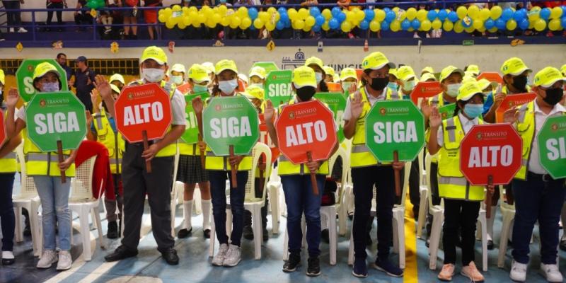 321 niños participan en programa de Inspectores Escolares