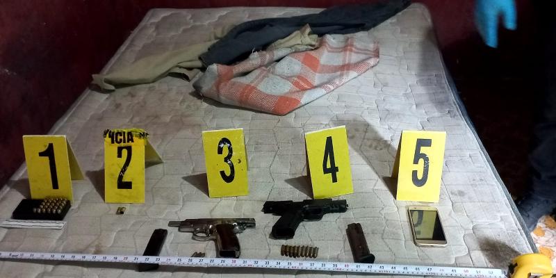 Allanamientos en Villa Nueva deja armas y municiones incautadas