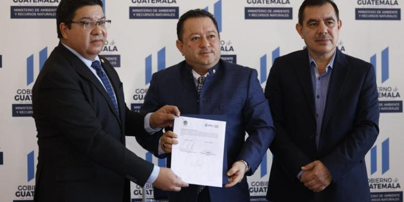 MARN Y USAC firman convenio de cooperación interinstitucional