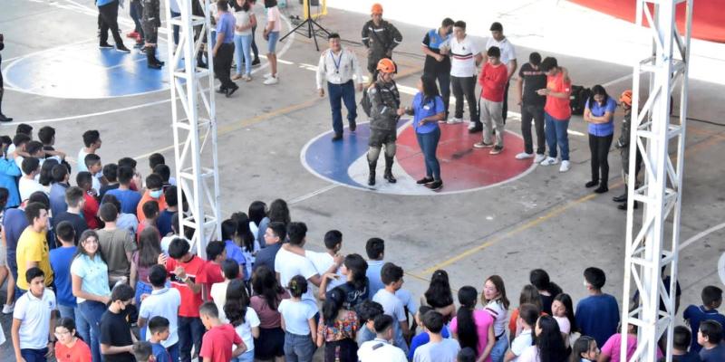 Cuarta Brigada de Infantería capacita a jóvenes en medidas de seguridad ante sismos