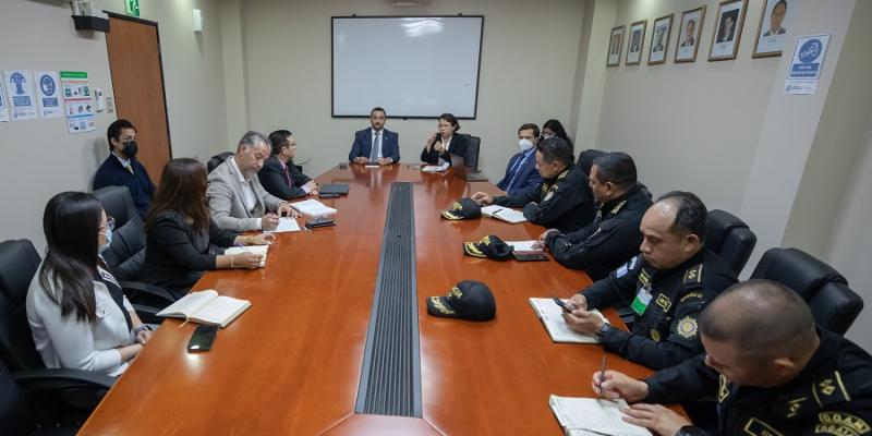 Reunión  con funcionarios de Gobernación, PNC y SIECA